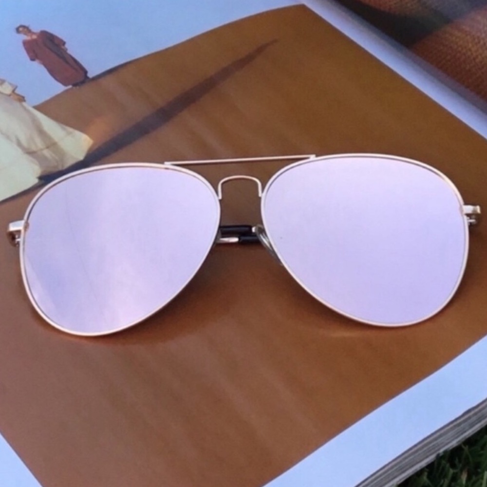 Rose Gold Aviator Sunglasses - Picture 1 of 3